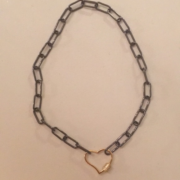 Gold plated heart necklace with gunmetal chain - Picture 2 of 2